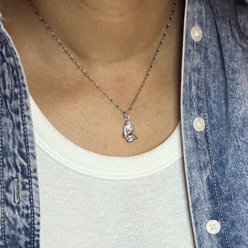 Pray Without Ceasing Necklace Platinum 🙏🏽 - Picture 2 of 5